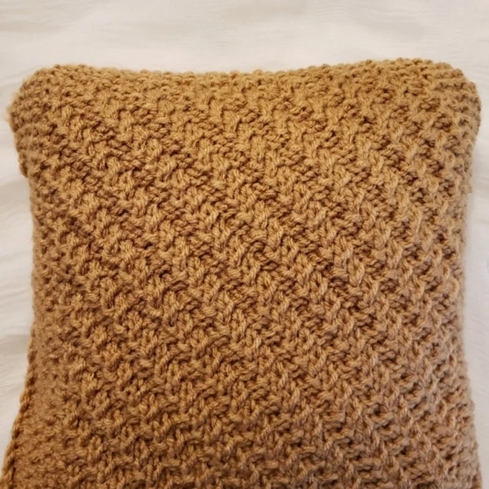 Hand Crafted Pillow Hand Knit Cable Butterfly Buttons Home Decorative Throw Sofa